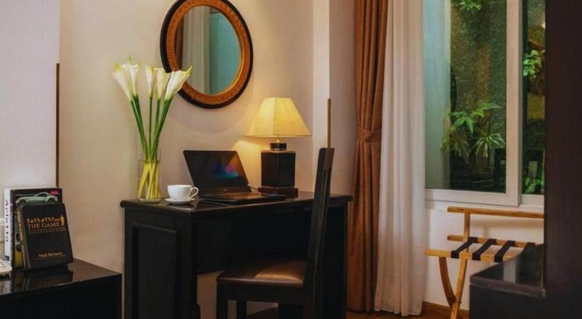 Des Arts – The Noble Khách sạn 4*