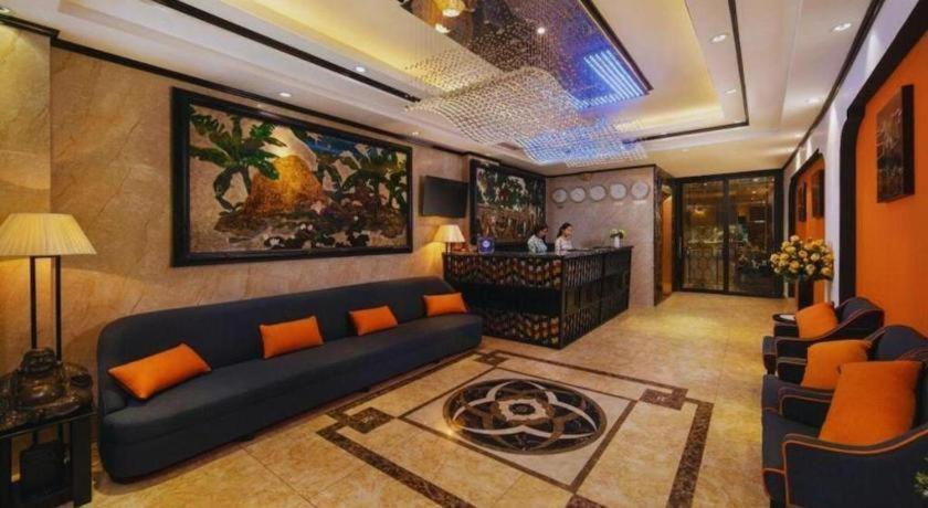 Khách sạn Des Arts – The Noble 4*